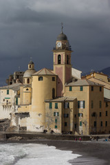 Fototapeta premium La chiesa di Camogli