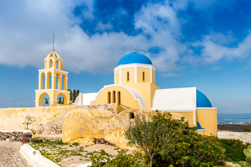 &Eacute;glise orthodoxe &agrave; Oia &agrave; Santorin, Les Cyclades en Gr&egrave;ce