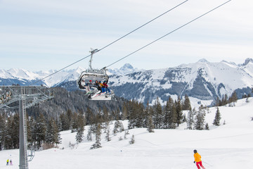 Fototapeta na wymiar Wintersport in den Alpen