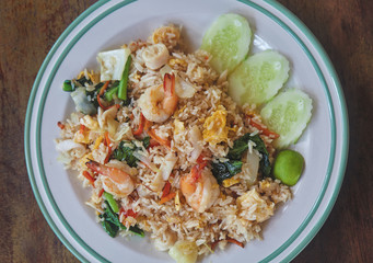 fried rice with seafood