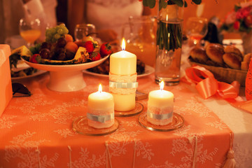 candles on a wedding table