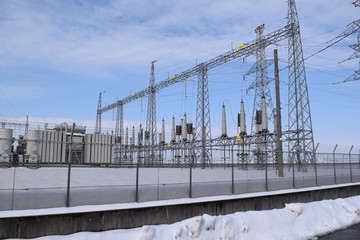 雪国の変電所／雪国の山形県で、約40cmの降雪後に変電所を撮影した写真です。