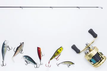 Photo sur Plexiglas Pêcher Engins de pêche sur fond blanc et espace pour le texte