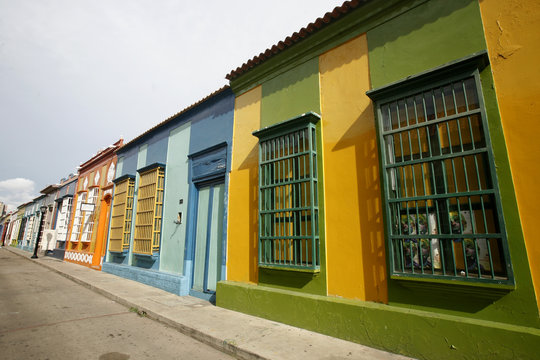 SOUTH AMERICA VENEZUELA MARACAIBO TOWN
