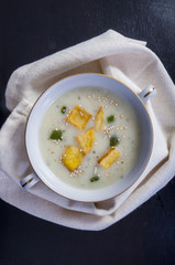Sopa de quinoa y papa