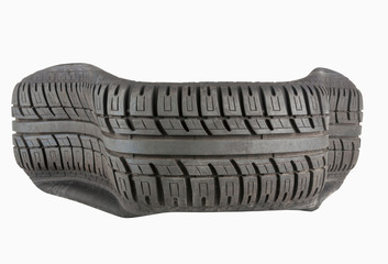 Irregular Shape of Automobile Tire after Blowout