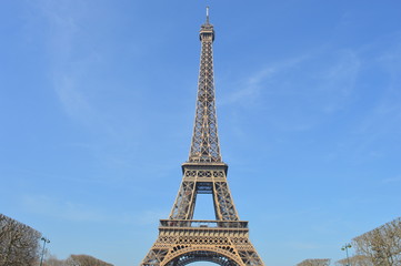 Les trois &eacute;tages de la tour Eiffel