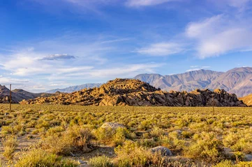 Fototapeten Alabama Hills near Lone Pine, CA - Sierra Nevada © maikbrand