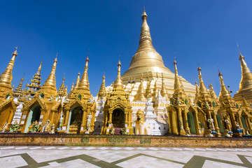 Naklejka premium Shwedagon Paya