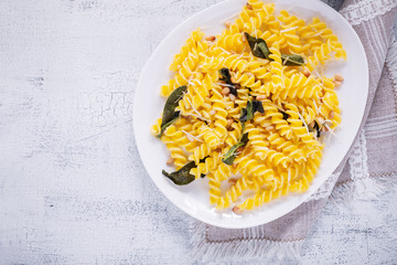 Pasta with garlic and sage
