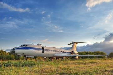 Old airliner
