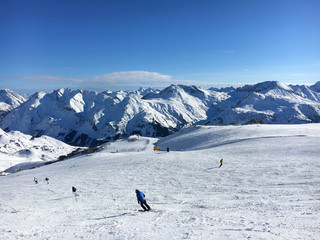 Fototapeta na wymiar Skiing, Skier, Winter Sports, Austria, Travel, Europe, Alps