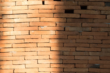 Obraz premium sunlight on some part of brick wall for background
