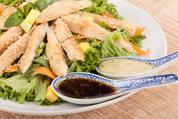 lettuce salad with chicken