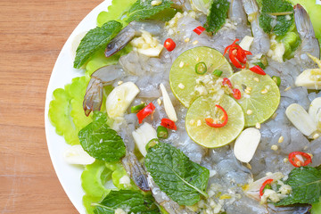 shrimp in fish sauce,hot and spicy,seafood thailand