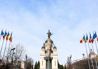 Fototapeta premium Statue of Stephen Bocskay and the Dormition of the Theotokos Cathedral, Cluj-Napoca, Romania
