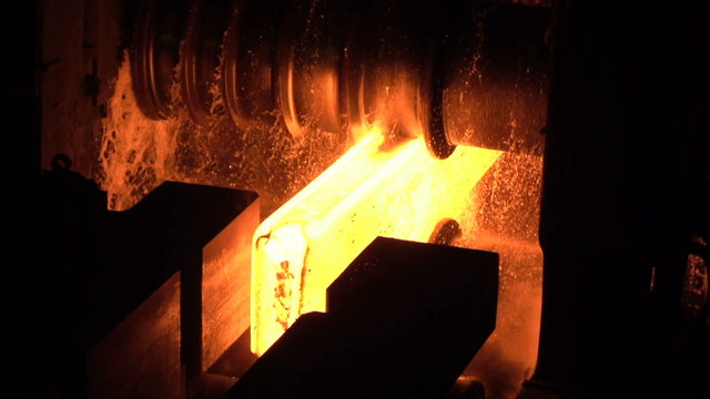 Hot rolled a hot billet 4