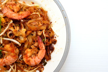 Thai Fried Noodle With Prawn and squid