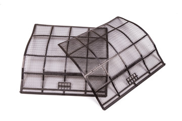Clean air conditioning unit filters to trap dust and particles