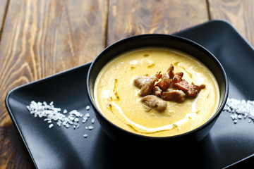 Pumpkin vegetable cream soup