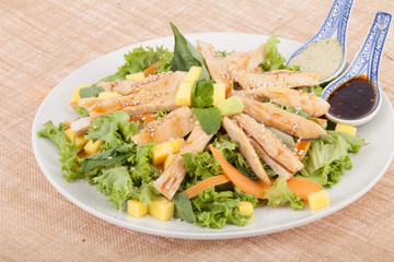 lettuce salad with chicken