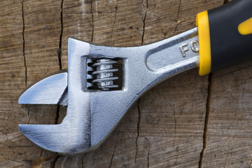 Фрагмент разводного ключа