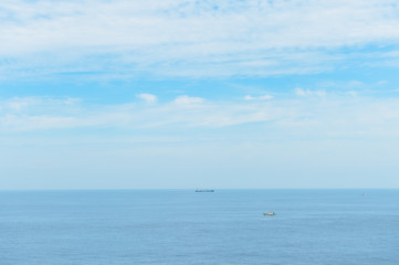 Obraz premium 海と船