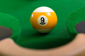 snooker balls