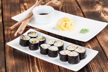 Maki sushi set