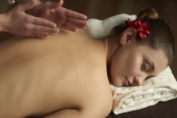 Obraz na płótnie Canvas Massage as a type of alternative therapy