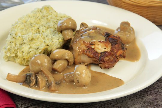 lapin sauce champignons 17032016