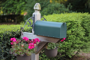 Mail box