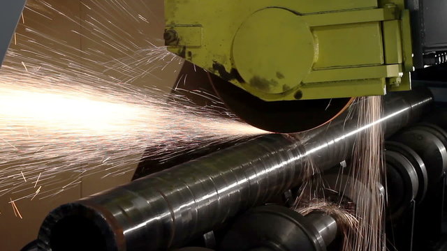 Grinding of the steel billet