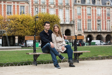 romantic couple in Paris