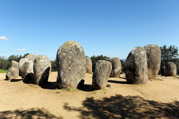 Crómlech de los Almendros, Cromeleque dos Almendres, Alentejo, Portugal, sur de Europa © joserpizarro