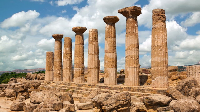 Timelapse of the ruins of typical Roman/Greek temple, Greece