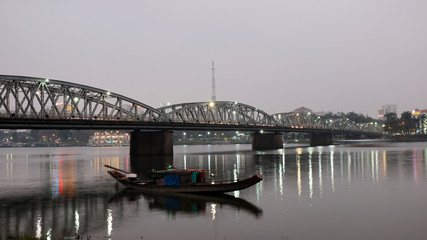 Obraz premium Truong Tien Bridge, Hue, Vietnam, Viet Nam