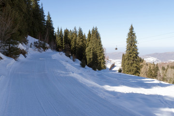 Obraz premium trail for skiers in the mountains