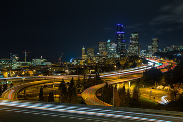Fototapeta na wymiar A classic view of downtown Seattle city skyline at dusk.