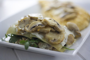 Lasaña con setas.