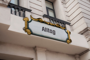 Schild 81 - Alltag
