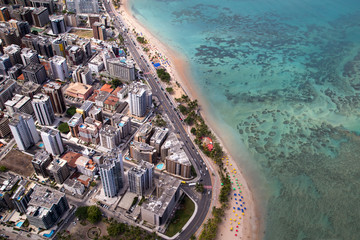 Naklejka premium recifes de corais com atividades aquáticas, em Maceió.