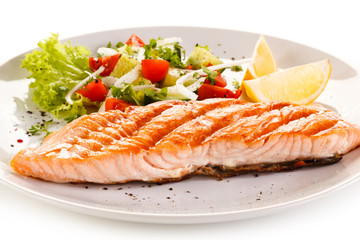 Grilled salmon steak and vegetables 