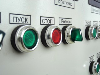 red green light switch shield