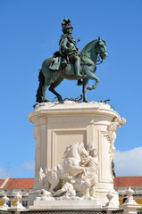 Obraz premium Statue of King Jose in Praca do Comercio Lisbon Portugal