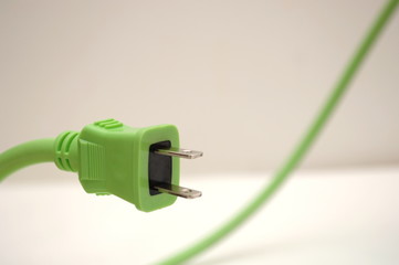 緑色の電気コード.