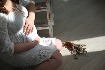 Pregnant woman belly support