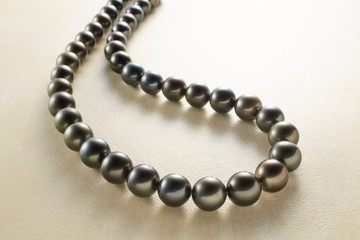 黒蝶パールネックレス 