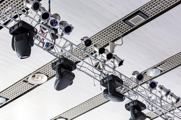 various stage lights on stage