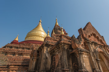 Fototapeta na wymiar Dhamma Ya Zi Ka Pagoda in Bagan, Myanmar